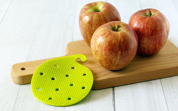 https://cestarikitchen.com/cdn/shop/products/Double-Sided-Silicone-Fruit-and-Vegetable-Scrubber-3_grande.jpg?v=1618339577